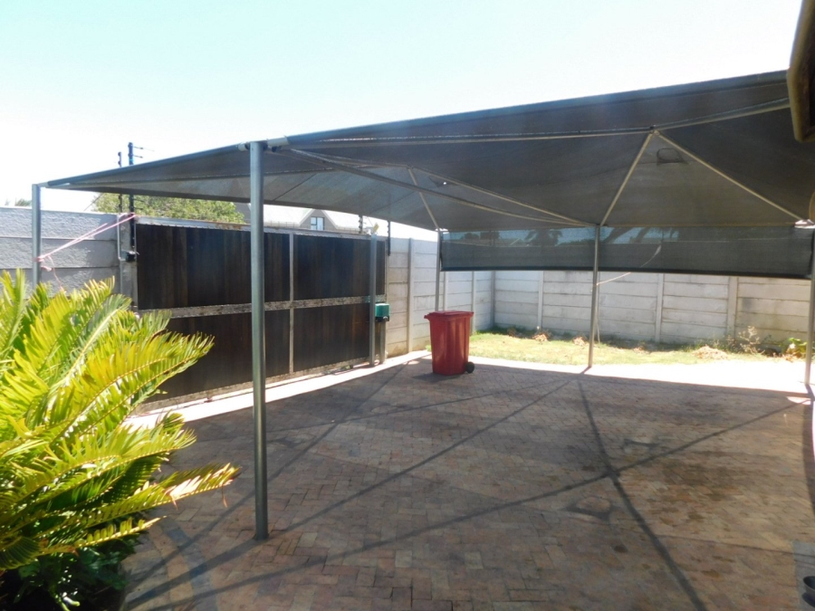 4 Bedroom Property for Sale in Anchorage Park Western Cape